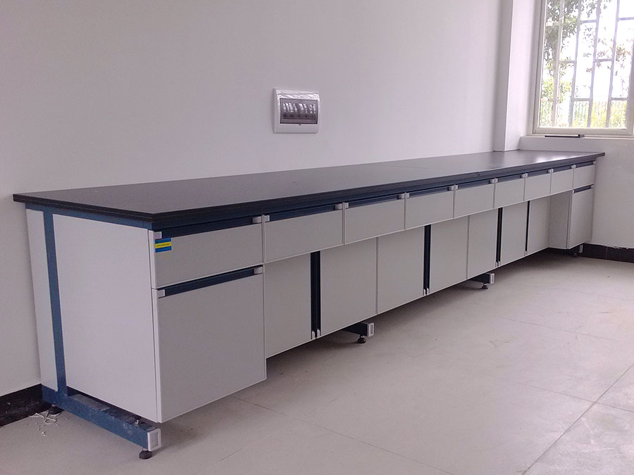 Common laboratory cabinet materials and characteristics